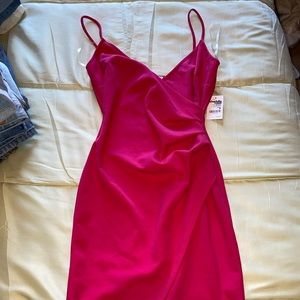 Pink bodycon dress